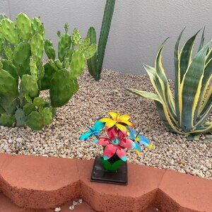 Multicolor Metal Lily Flower Bouquet Yard Art Garden Decor